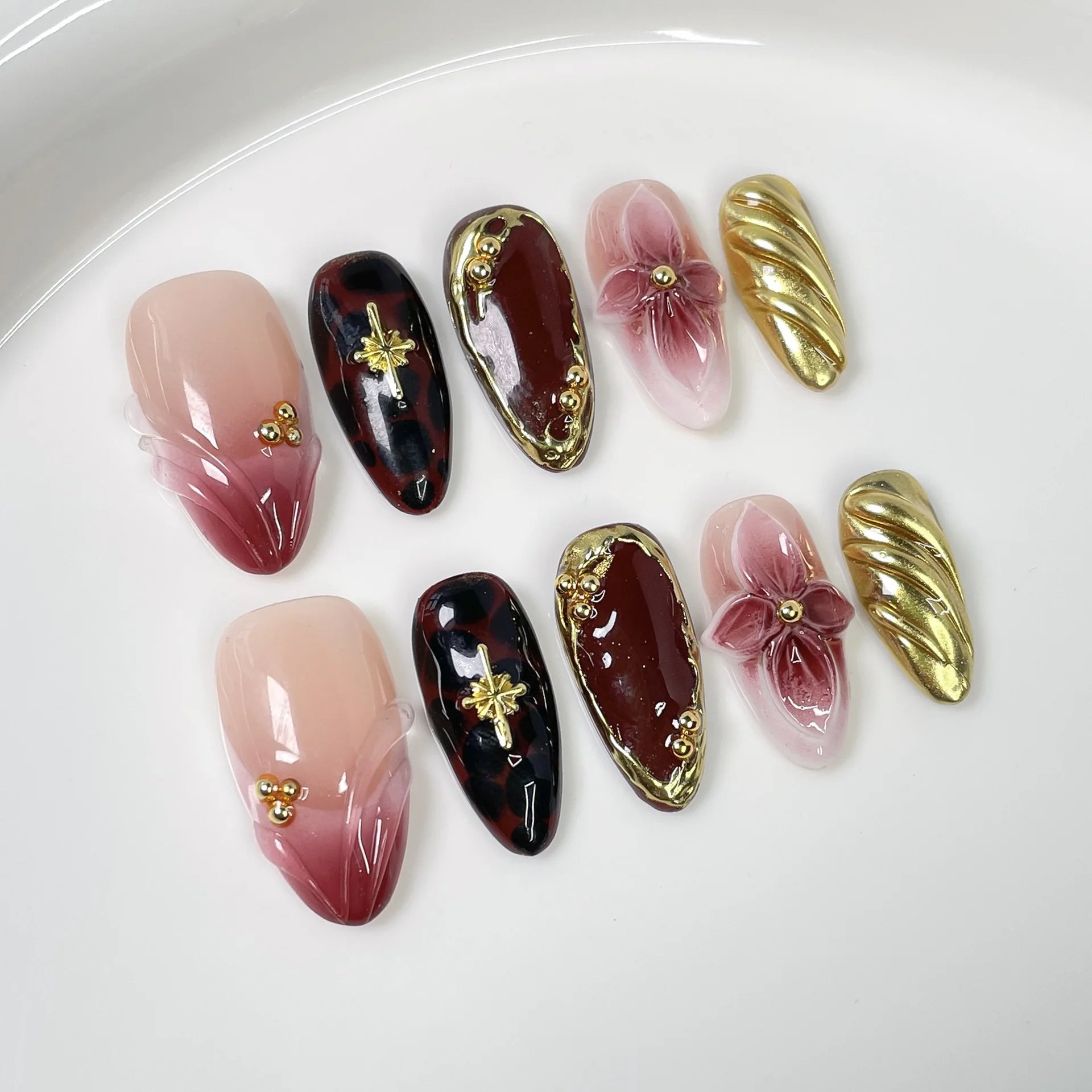 10Pcs Leopard Print French Almond Handmade Press on Nails 3D Flower Fake Nails Spicy Girls False Nail Uñas Накладные Ногти 네일팁