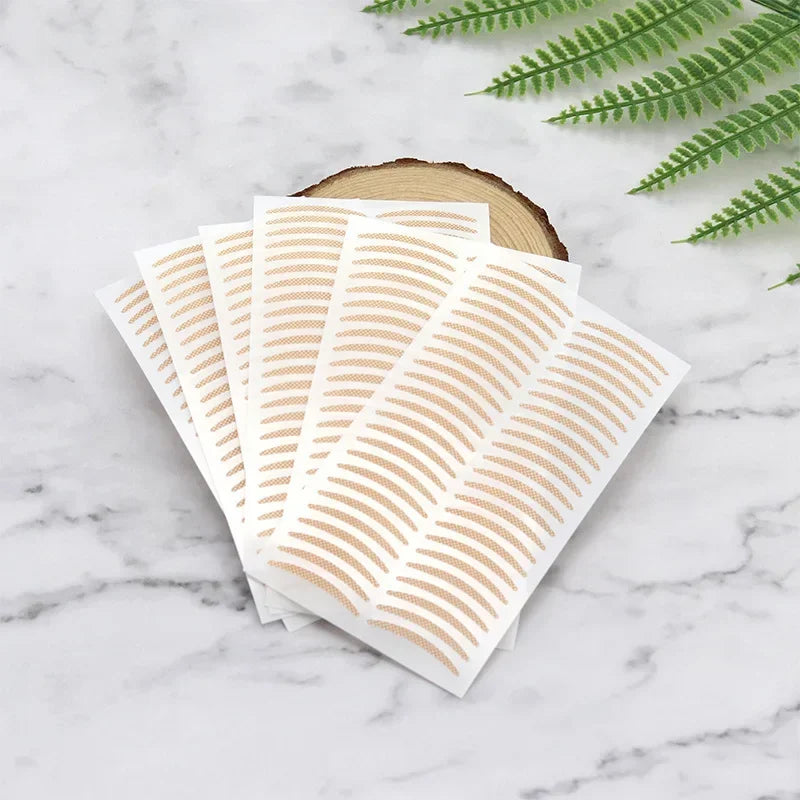 Women Natural Invisible Double Eyelid Stickers Fold Eyelid Stripes Eyelid Tapes Eye Lift Clear Beige Color Big Eyes Beauty Tools